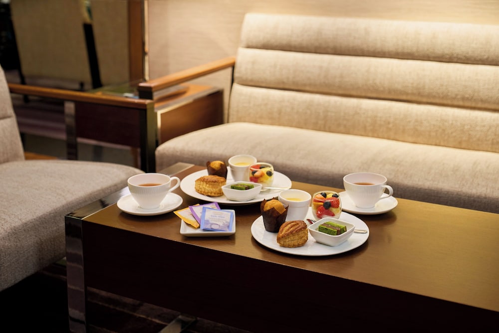 禁煙 25平米 モデレートダブル エグゼクティブフロア エグゼクティブ ラウンジ4 | ホテル グランヴィア大阪