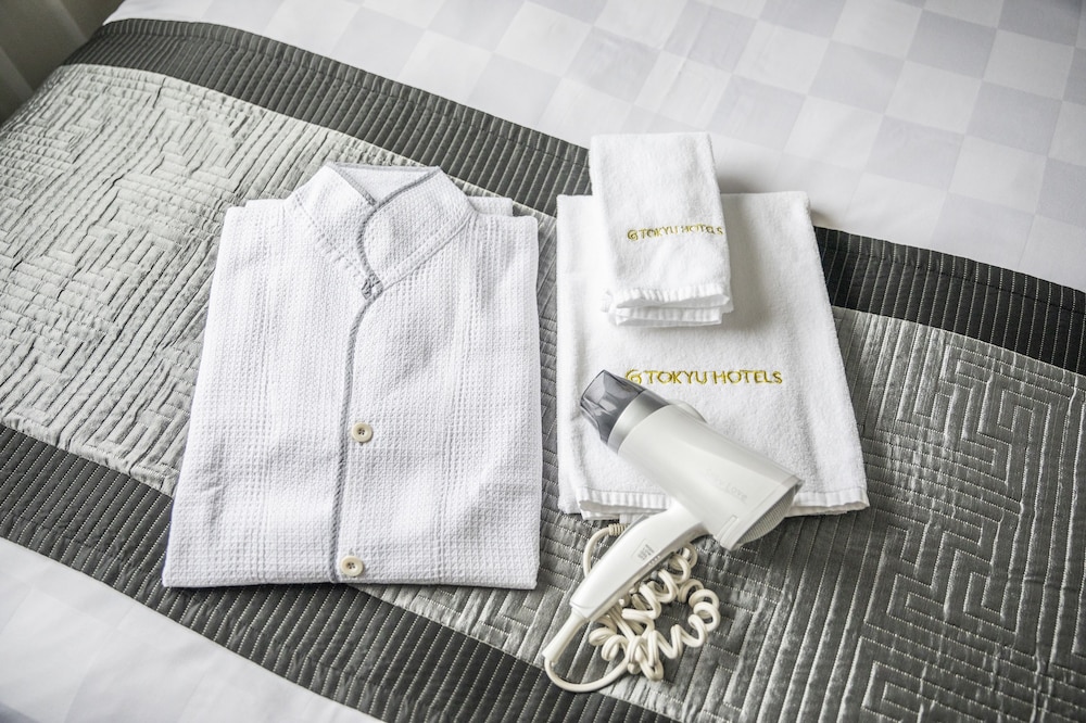 スタンダードダブル 禁煙 客室の設備とサービス2 | 新大阪江坂東急REIホテル