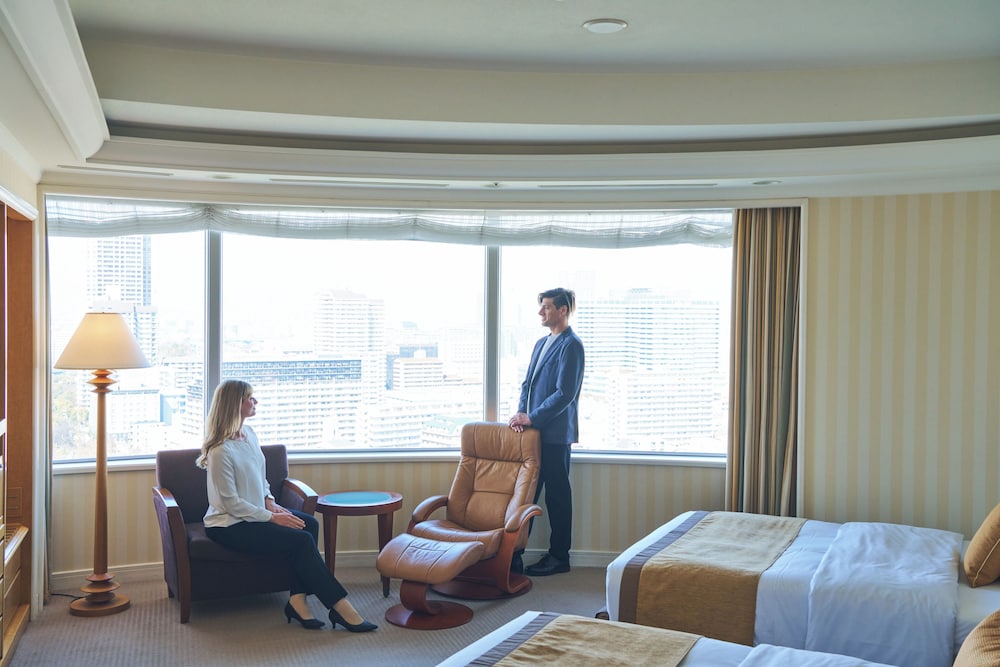 [レギュラーフロア] パークスイート ツインルーム 禁煙 ラウンジ&フィットネスアクセス 客室4 | 帝国ホテル 大阪