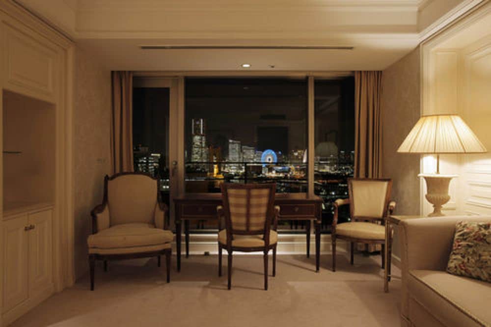 [チェックイン15：00] タワープルミエスイートツイン（禁煙） 客室4 | ホテル ニュー グランド