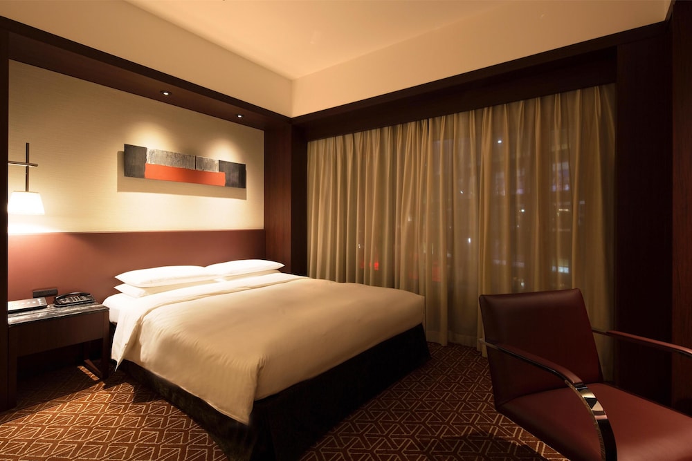 ルーム クイーンベッド 1 台 | グランドハイアット 福岡