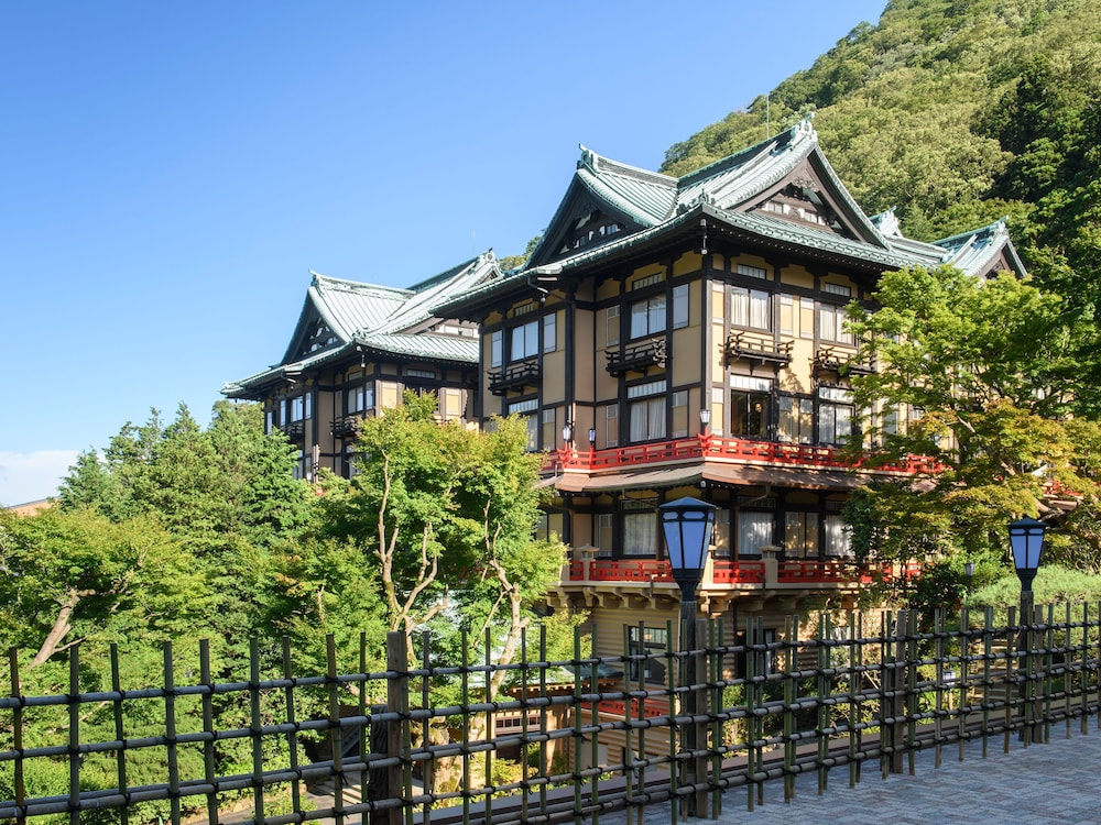 メインイメージ | 富士屋ホテル メインイメージ | 富士屋ホテル
