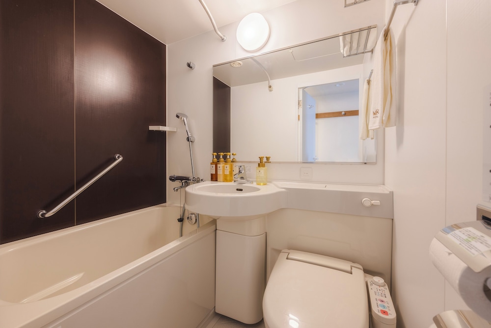 スーペリアツイン禁煙(リニューアルフロア) バスルーム0 | 新宿ワシントンホテル 本館