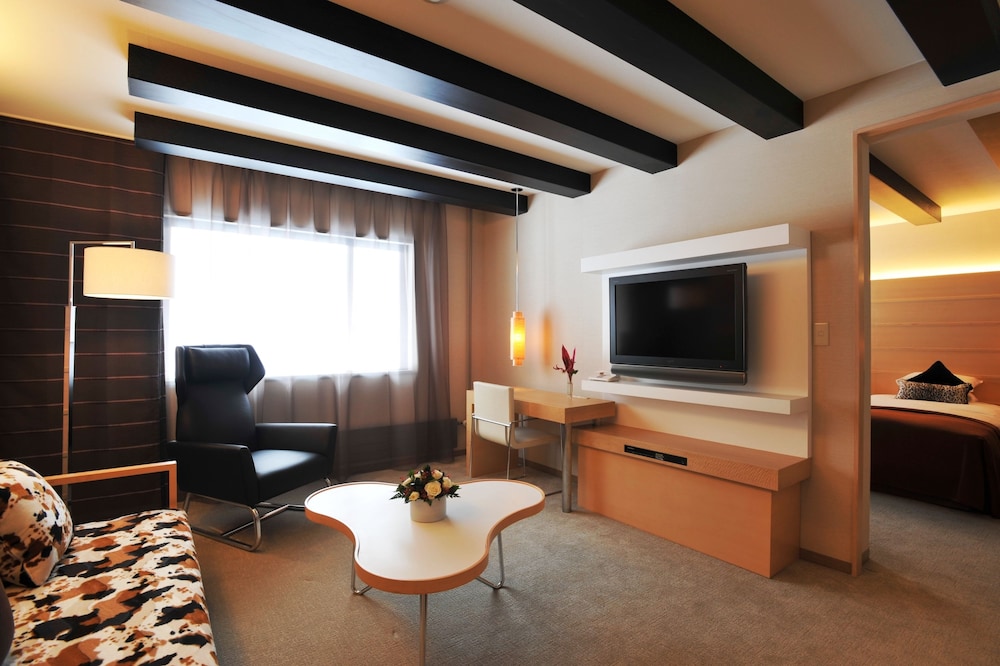 ジュニア スイート リビングルーム0 | ニセコノーザンリゾート・アンヌプリ