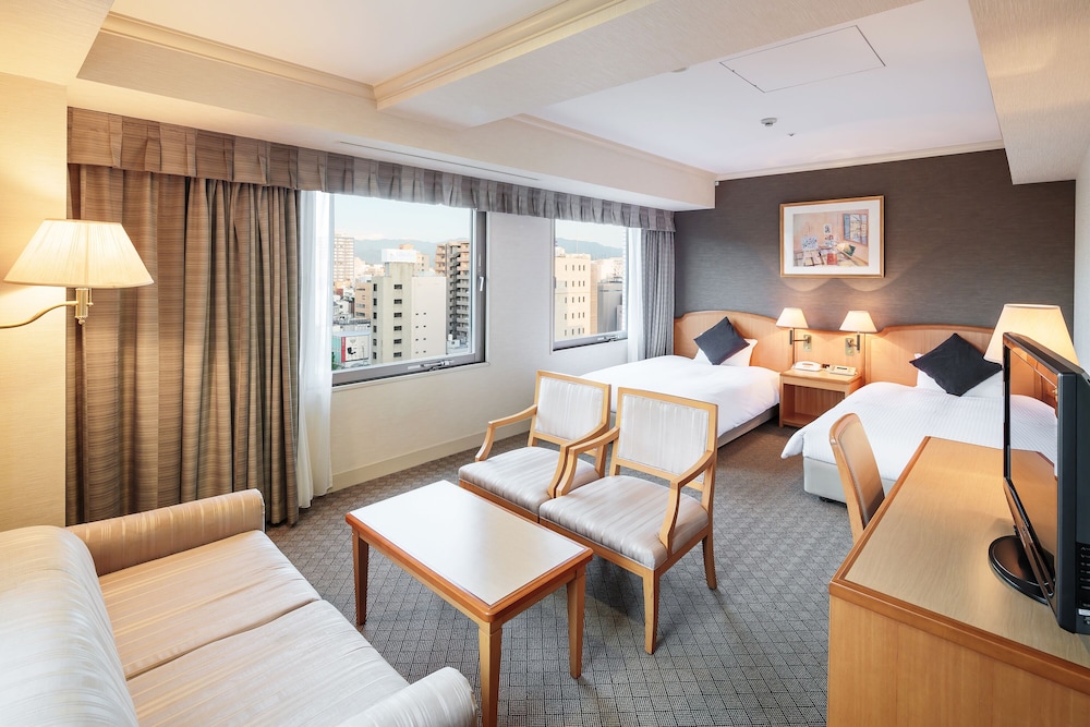 デラックスツイン キャッスルビュー 禁煙 (39.74sqm) 客室2 | ホテルマイステイズ松山