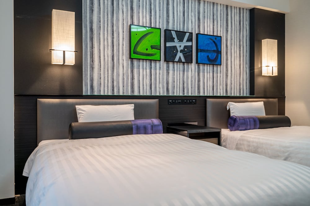 デラックス 4 人部屋 禁煙 客室8 | ニューオータニイン札幌