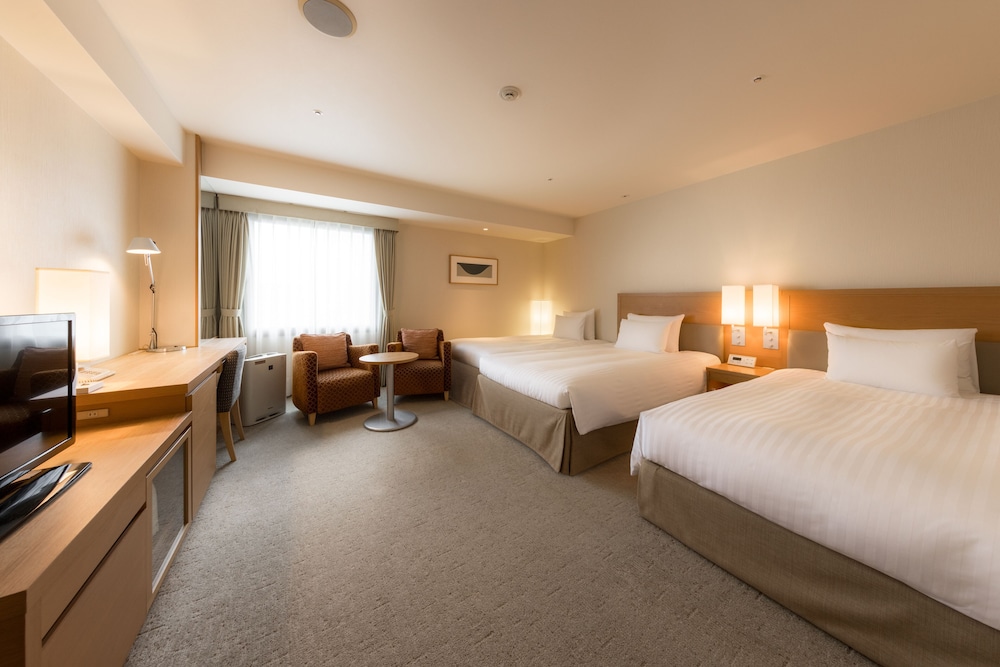 スーペリア ツインルーム 喫煙可 客室2 | ホテルアソシア静岡