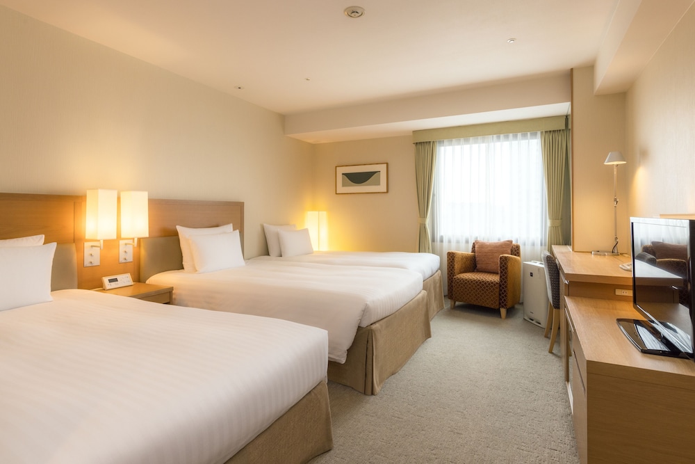 モデレートトリプルルーム 喫煙可 客室1 | ホテルアソシア静岡