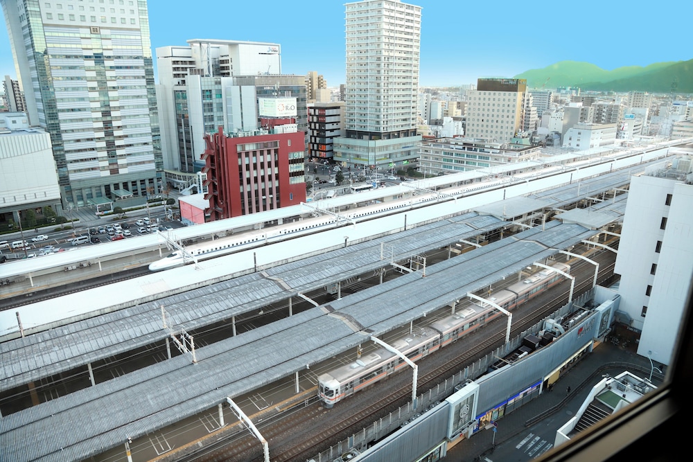 ラグジュアリーツインルーム 禁煙 客室5 | ホテルアソシア静岡