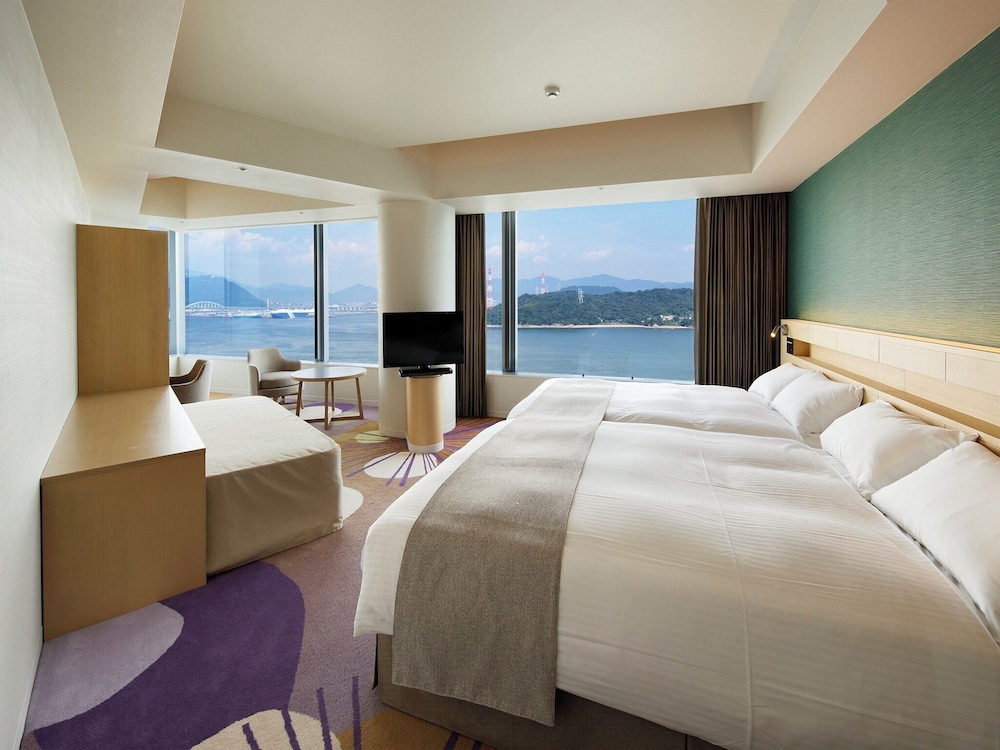 [18・19階] 禁煙 G7クラブフロア ラグジュアリー ビューバス付 部屋からの景観0 | グランドプリンスホテル広島