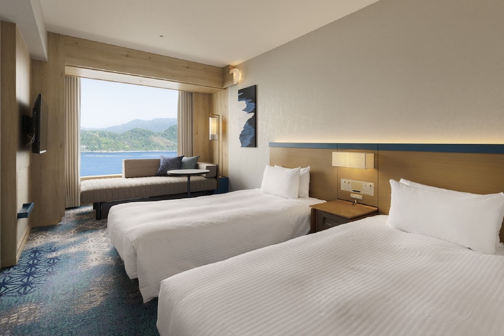 [11-15階] 禁煙 瀬戸内リゾートフロア ツイン/トリプルルーム | グランドプリンスホテル広島