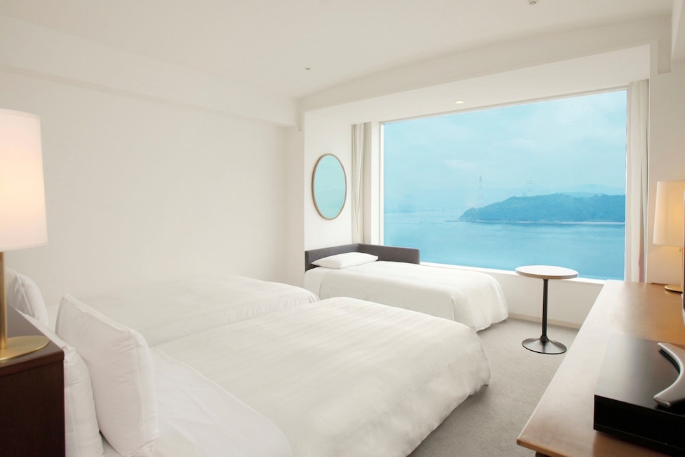 禁煙 スタンダード トリプルルーム | グランドプリンスホテル広島