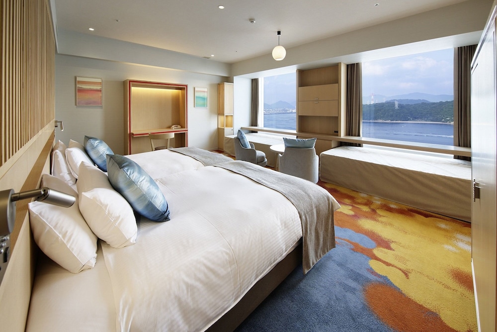 [18・19階] 禁煙 G7クラブフロア プレミアデラックスツイン 客室2 | グランドプリンスホテル広島
