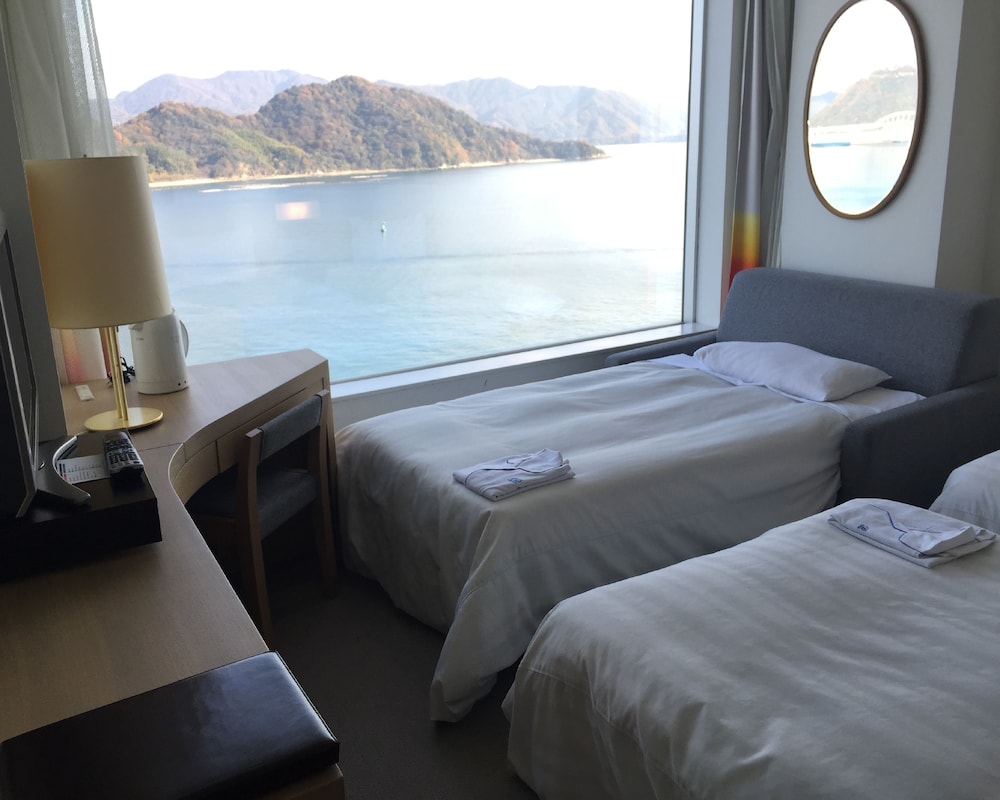 禁煙 スタンダード トリプルルーム 客室2 | グランドプリンスホテル広島