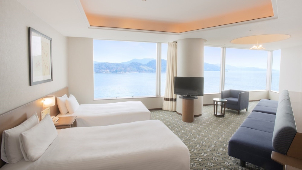 禁煙 スタンダードファミリー ルーム 客室5 | グランドプリンスホテル広島