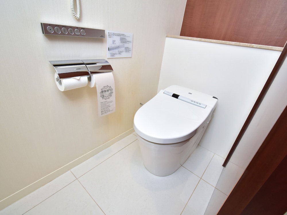 プレミアスーペリアツイン 禁煙 バスルーム2 | スターゲイトホテル関西エアポート