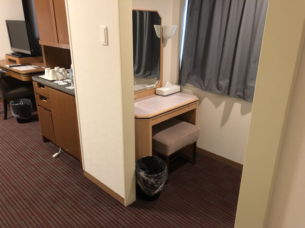 デラックス ツインルーム 禁煙 コーナー 客室1 | スターゲイトホテル関西エアポート