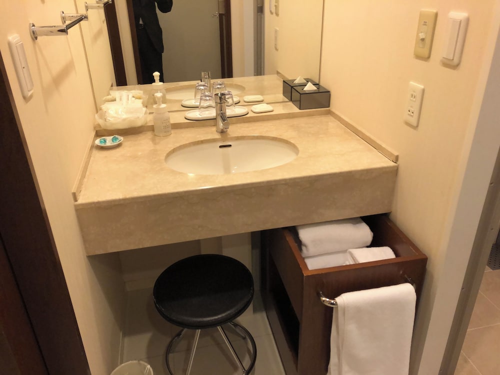 プレミアスーペリアツイン 禁煙 バスルーム1 | スターゲイトホテル関西エアポート