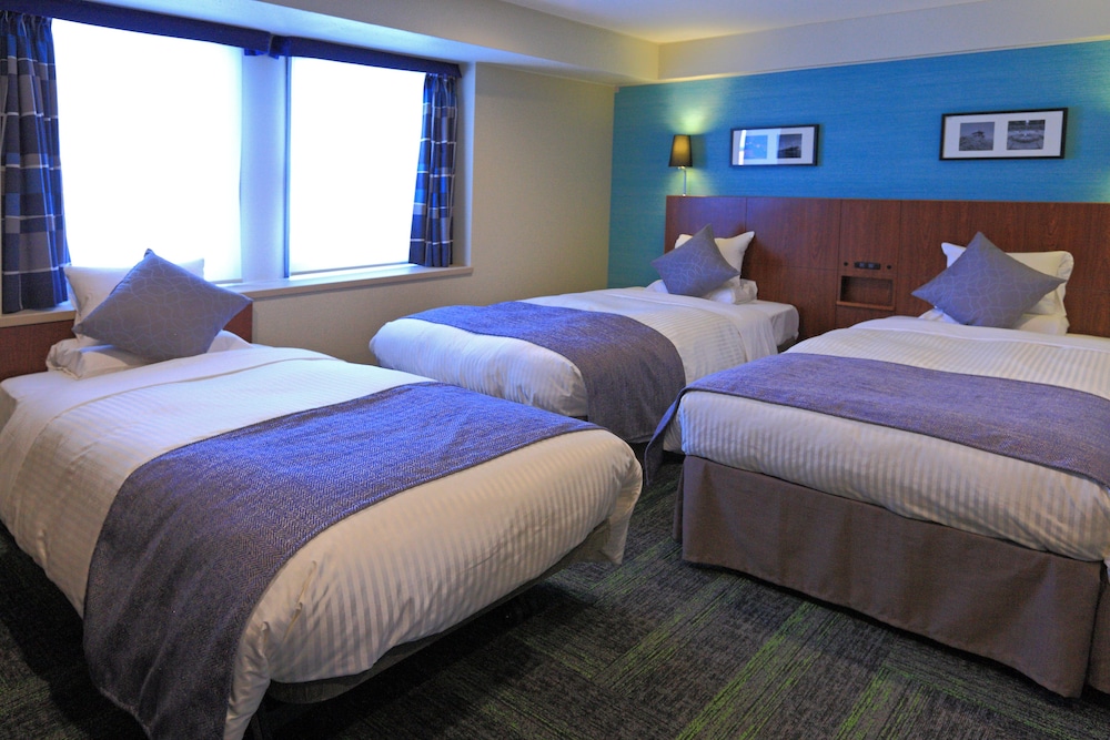 スーペリア トリプルルーム 禁煙 客室1 | ホテルマイステイズ横浜