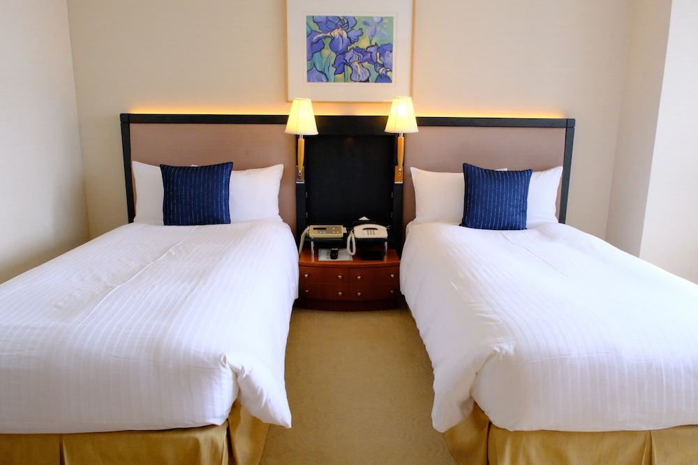 デラックス ツインルーム 禁煙 シティビュー 客室2 | 横浜ベイホテル東急