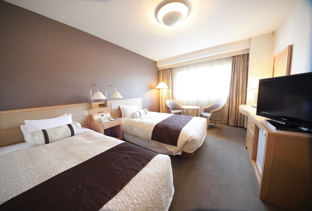 スタンダード ツインルーム 喫煙可 リバービュー | 沼津リバーサイドホテル