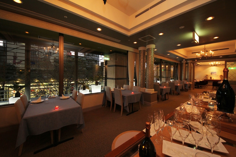 レストラン1 | 沼津リバーサイドホテル レストラン1 | 沼津リバーサイドホテル