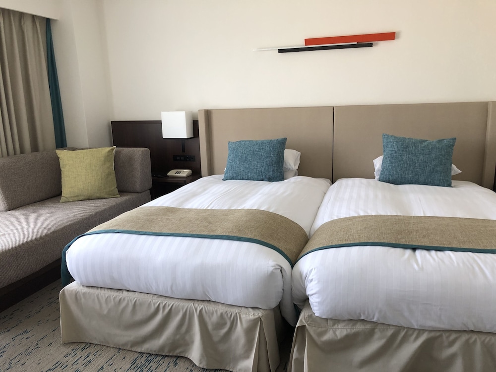 オーシャンビュー スーペリアツインルーム 禁煙 客室5 | 下田東急ホテル