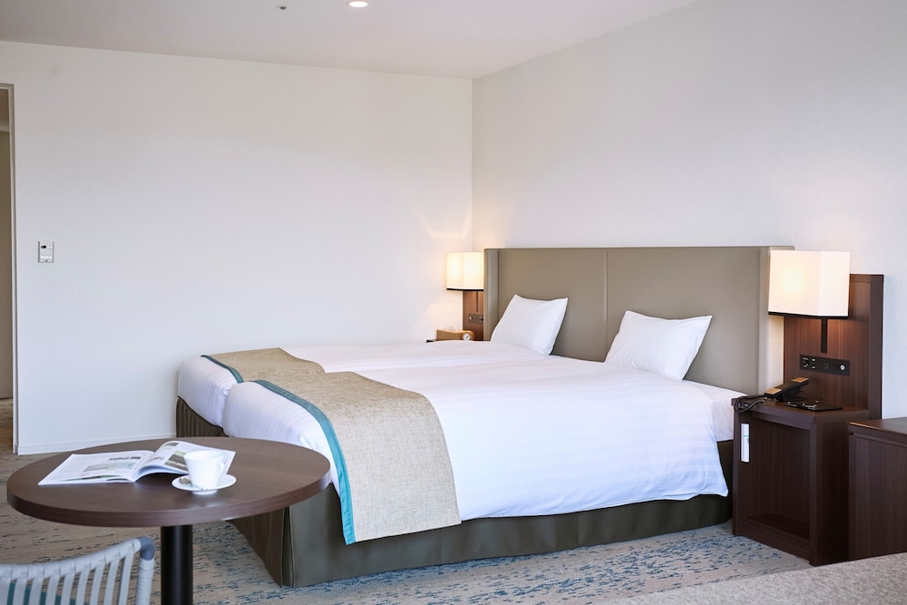 スーペリアツインルーム (バルコニー付) 禁煙 客室2 | 下田東急ホテル