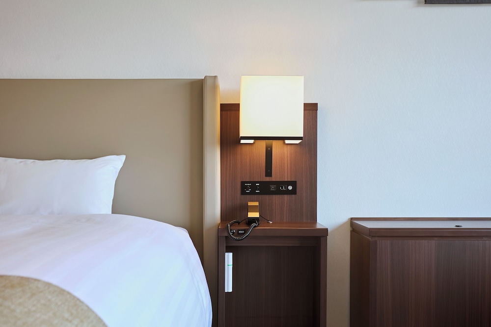 スーペリアツインルーム (バルコニー付) 禁煙 客室1 | 下田東急ホテル