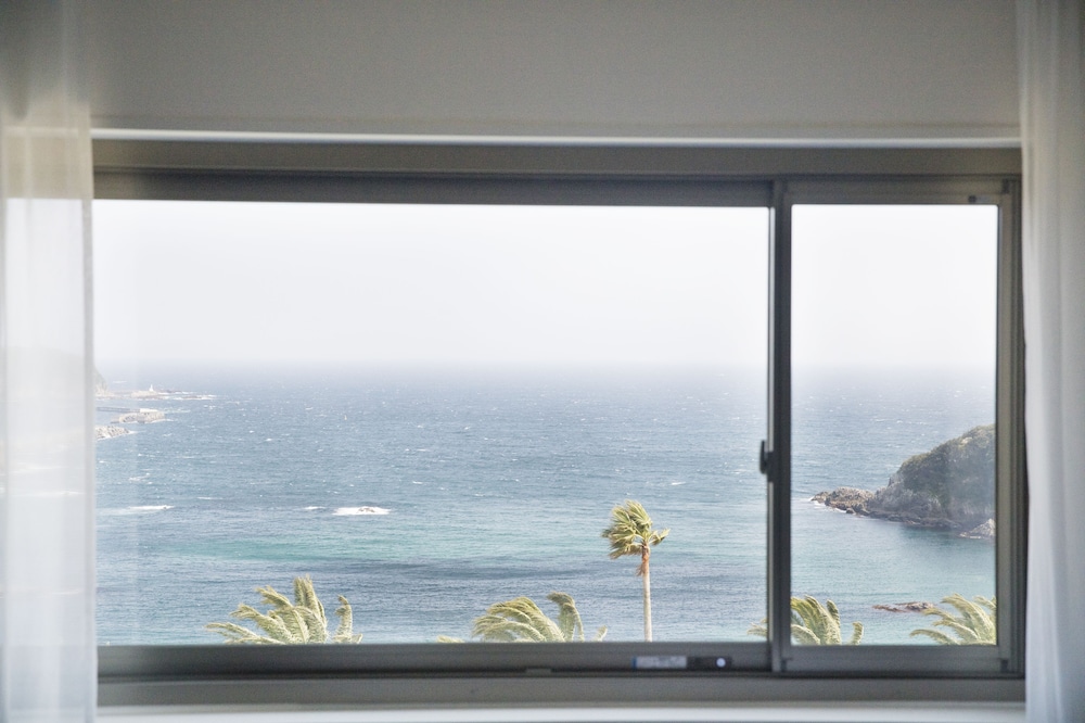 オーシャンビュー スーペリアツインルーム 禁煙 部屋からの景観0 | 下田東急ホテル