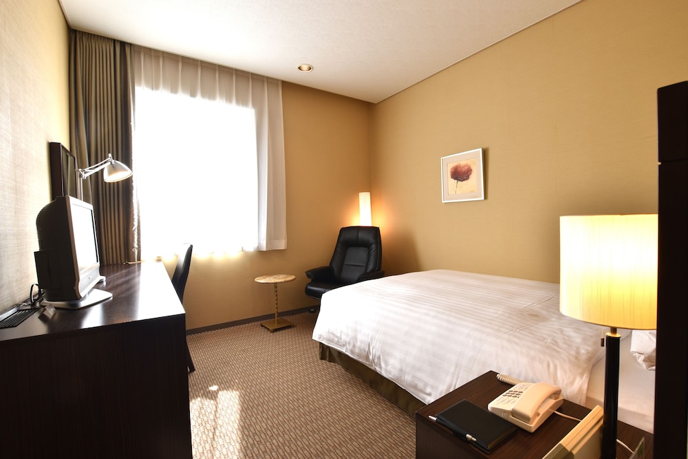 【本館】セミダブルルーム 禁煙 客室1 | ホテル日航つくば