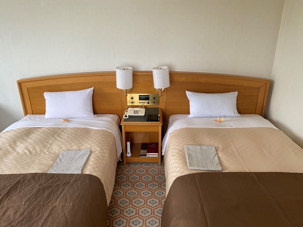 【アネックス】ツイン ベット幅110cm/25.3㎡ 禁煙 客室1 | ホテル日航つくば