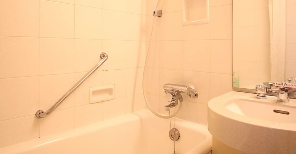 エコノミー ダブルルーム 禁煙 (24㎡) バスルーム0 | JR ホテルクレメント高松