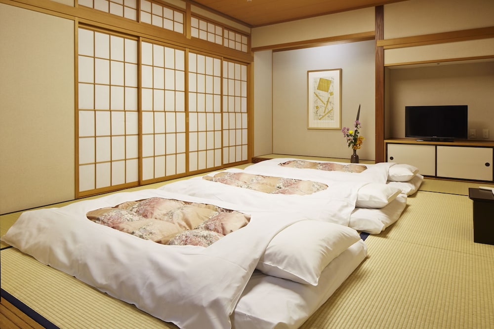 和室 禁煙 (60㎡) 客室2 | JR ホテルクレメント高松