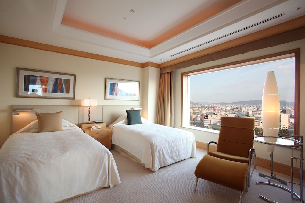 ロイヤル スイート 禁煙 (78㎡) 部屋からの景観0 | JR ホテルクレメント高松