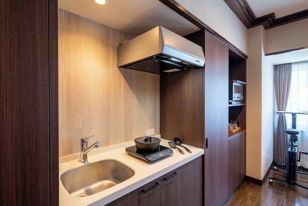 ロングステイスイートルーム-南館 客室2 | 長野ホテル犀北館