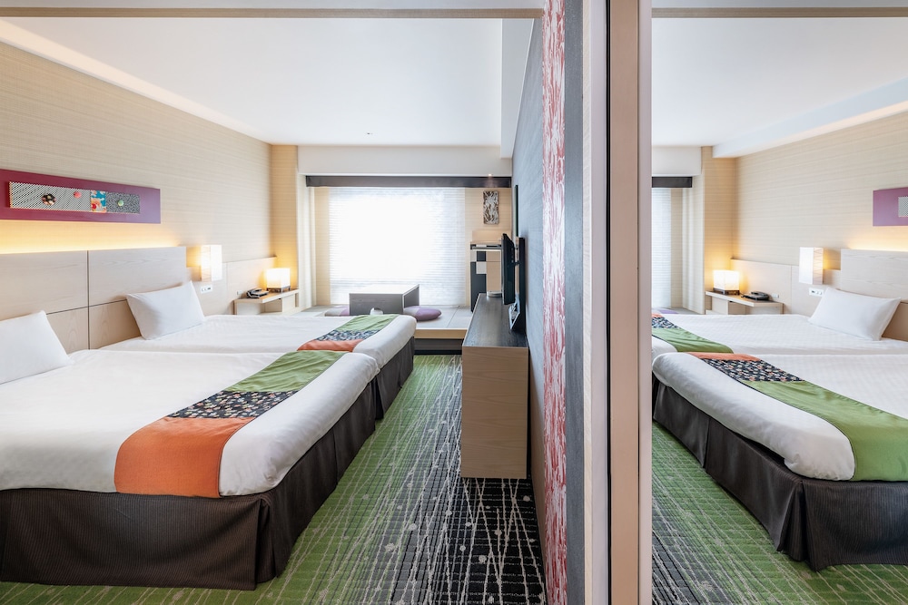 コネクティング ジャパネスクツインルーム6名利用 禁煙 | 京都 新阪急ホテル