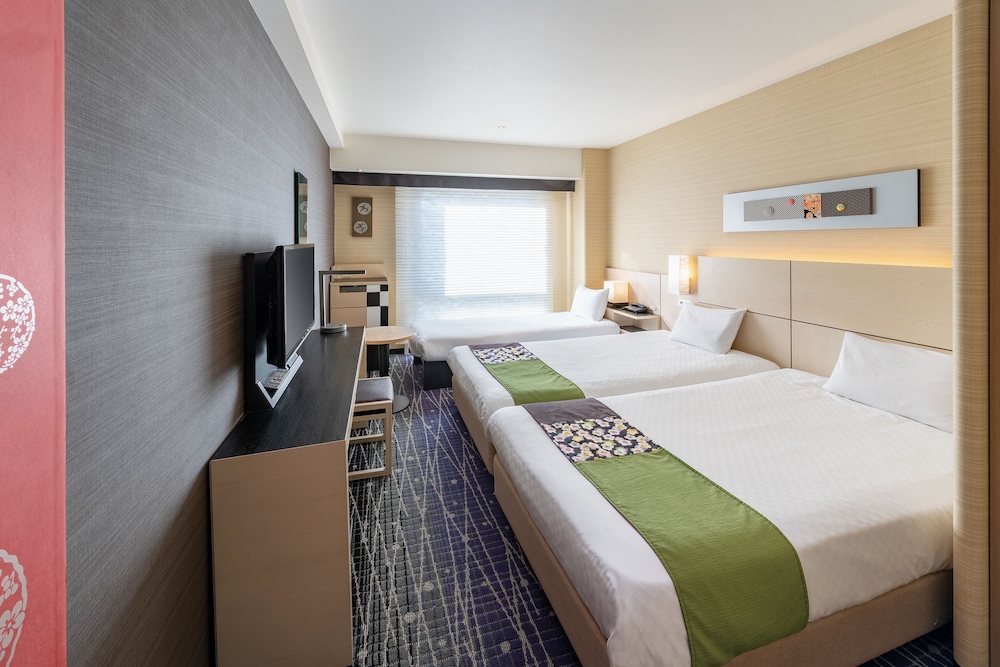 ツイン+ ソファーベッドルーム　禁煙 | 京都 新阪急ホテル