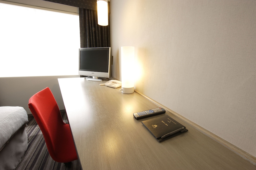 モデレートセミダブル 禁煙 （眺望なし） 客室1 | 川崎日航ホテル