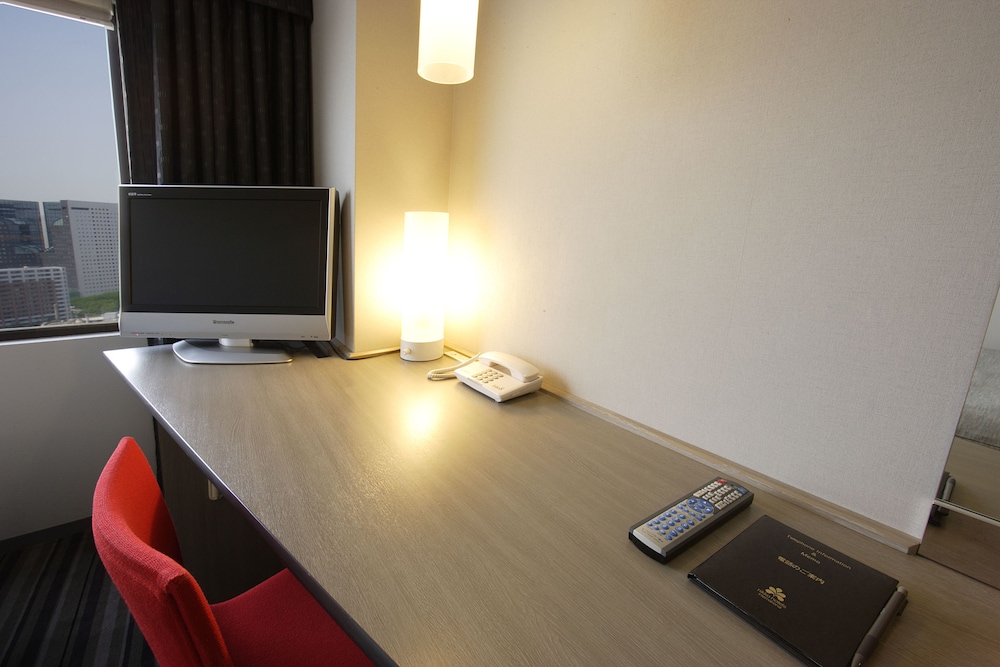 コンフォートセミダブル 禁煙(スカイビュー) 客室1 | 川崎日航ホテル