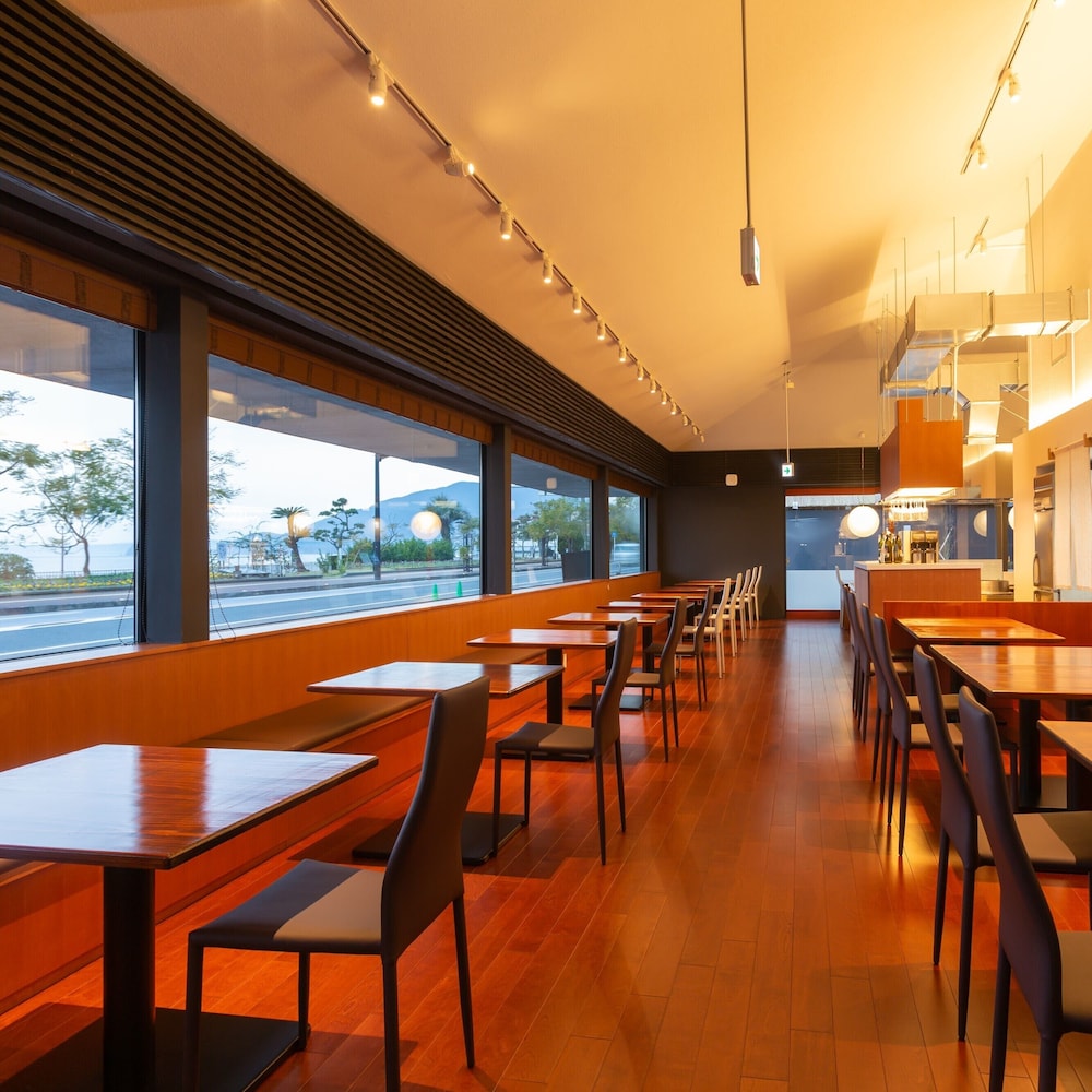 レストラン1 | 伊勢屋