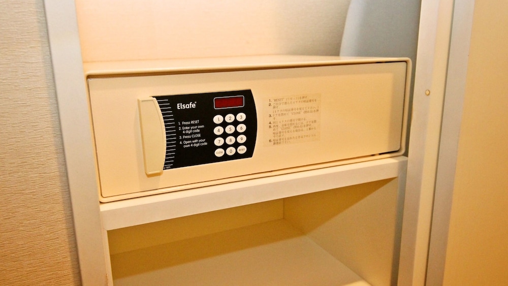 スタンダード ルーム ダブルベッド 1 台 禁煙 コーナー セーフティボックス0 | ANAホリデイ・イン仙台 by IHG