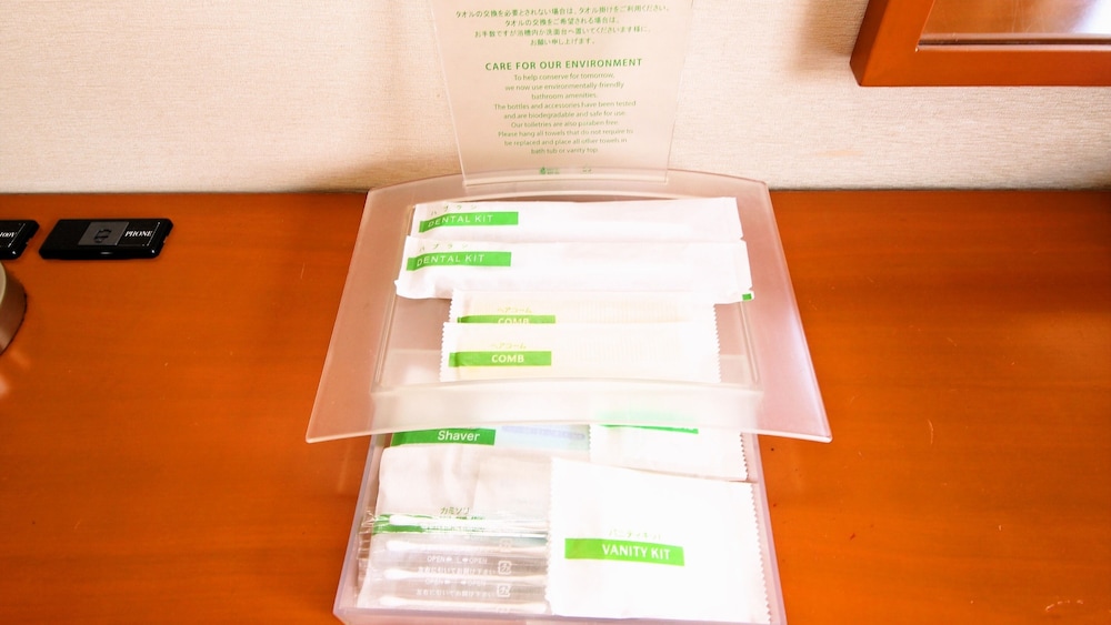 スタンダード ルーム ダブルベッド 1 台 禁煙 コーナー 客室の設備とサービス3 | ANAホリデイ・イン仙台 by IHG