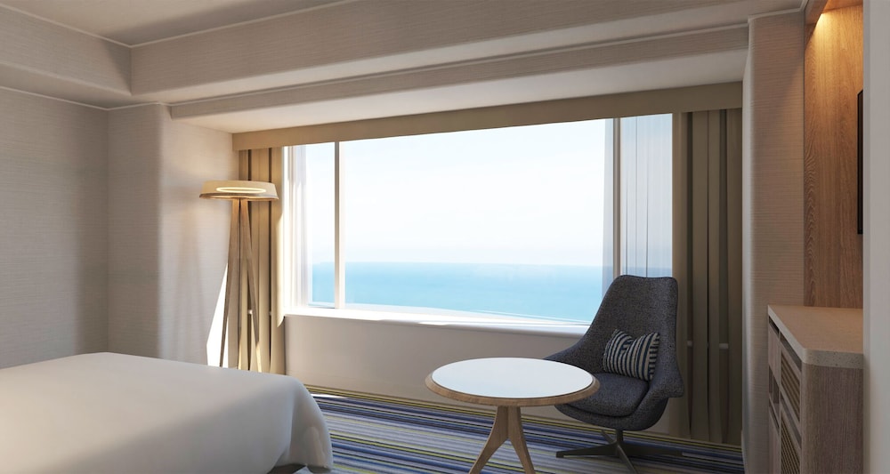 コンフォートダブル 禁煙(3歳以下のお子様は添い寝となり無料の為、検索時の予約人数に含めないで下さい/ 添寝人数は大人1名につき1名まで) | フェニックス・シーガイア・オーシャン・タワー