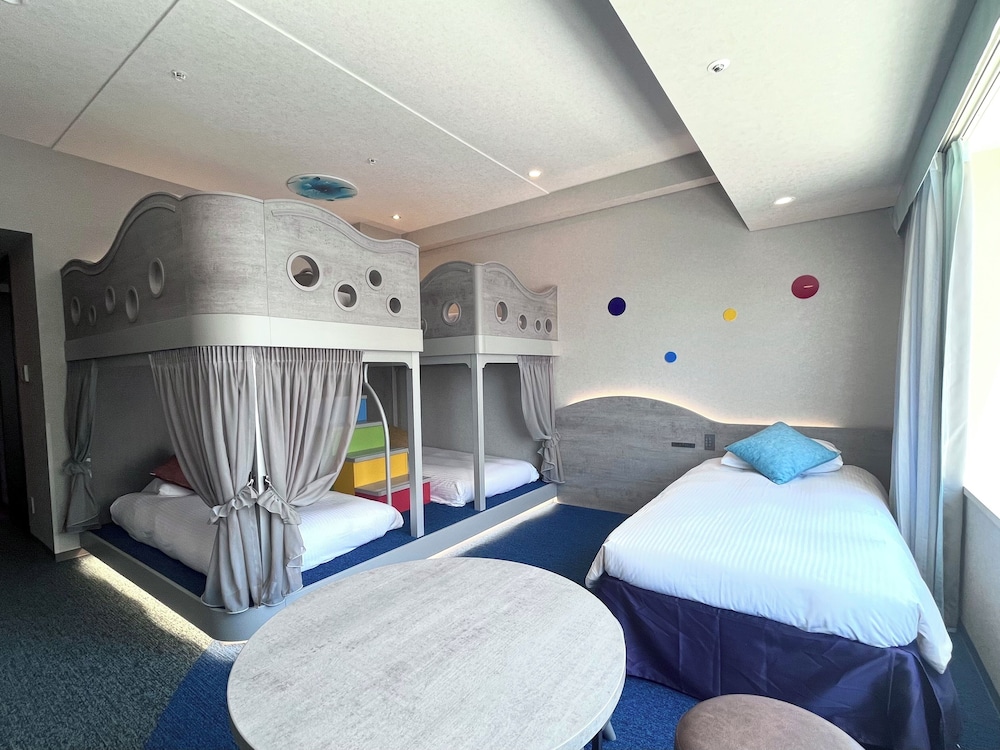 【バンクベッド】 スーペリアルーム 5名 禁煙 | ホテル京阪 ユニバーサル・タワー