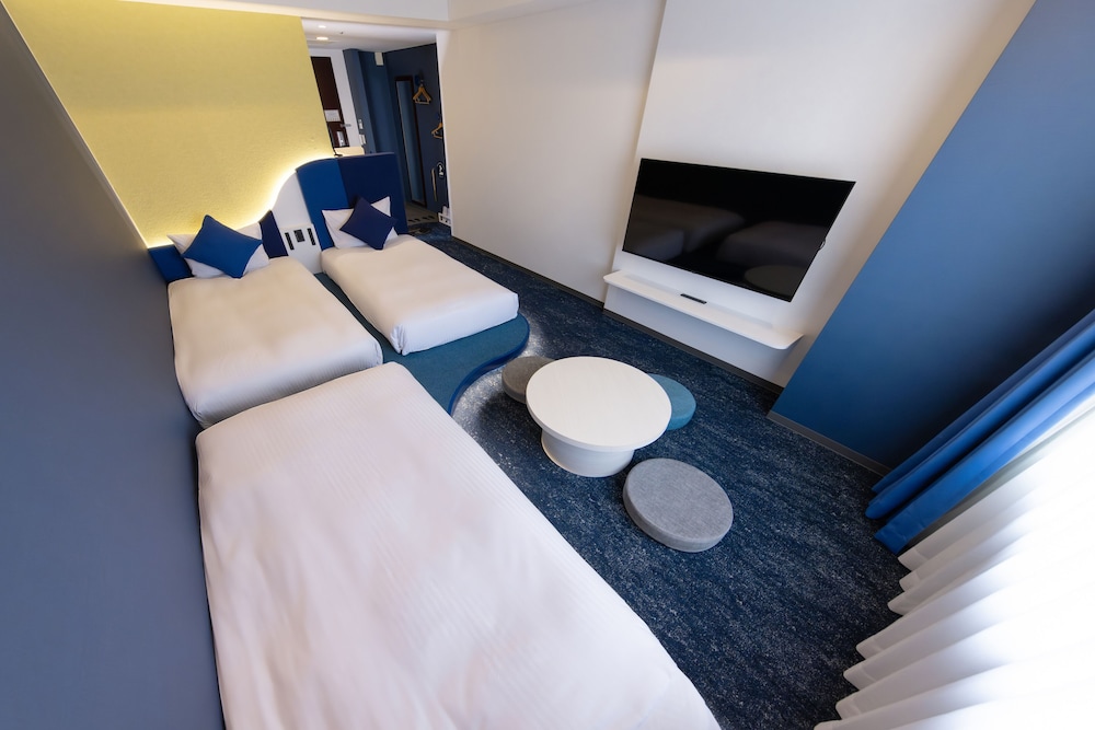 【ローベッド】スタンダードトリプル 禁煙 客室2 | ホテル京阪 ユニバーサル・タワー