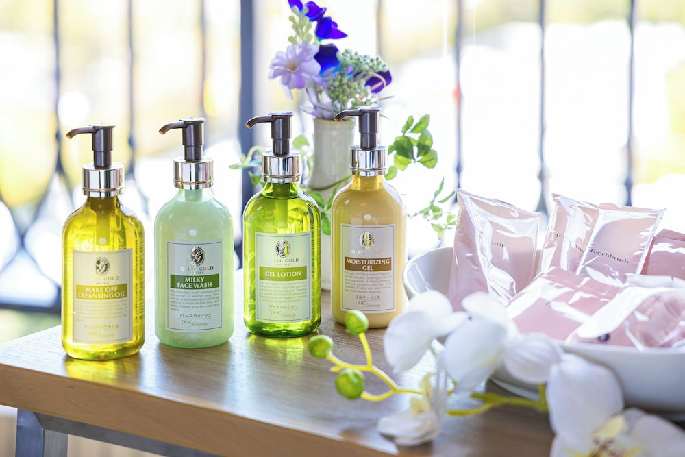 ジュニア スイート 禁煙 5歳以下のお子様は,大人1名に付き1名まで添い寝無料 客室の設備とサービス1 | ホテルオークラ東京ベイ