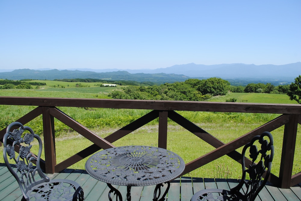 スタンダード洋室 禁煙 テラス / パティオ1 | レゾネイトクラブくじゅう