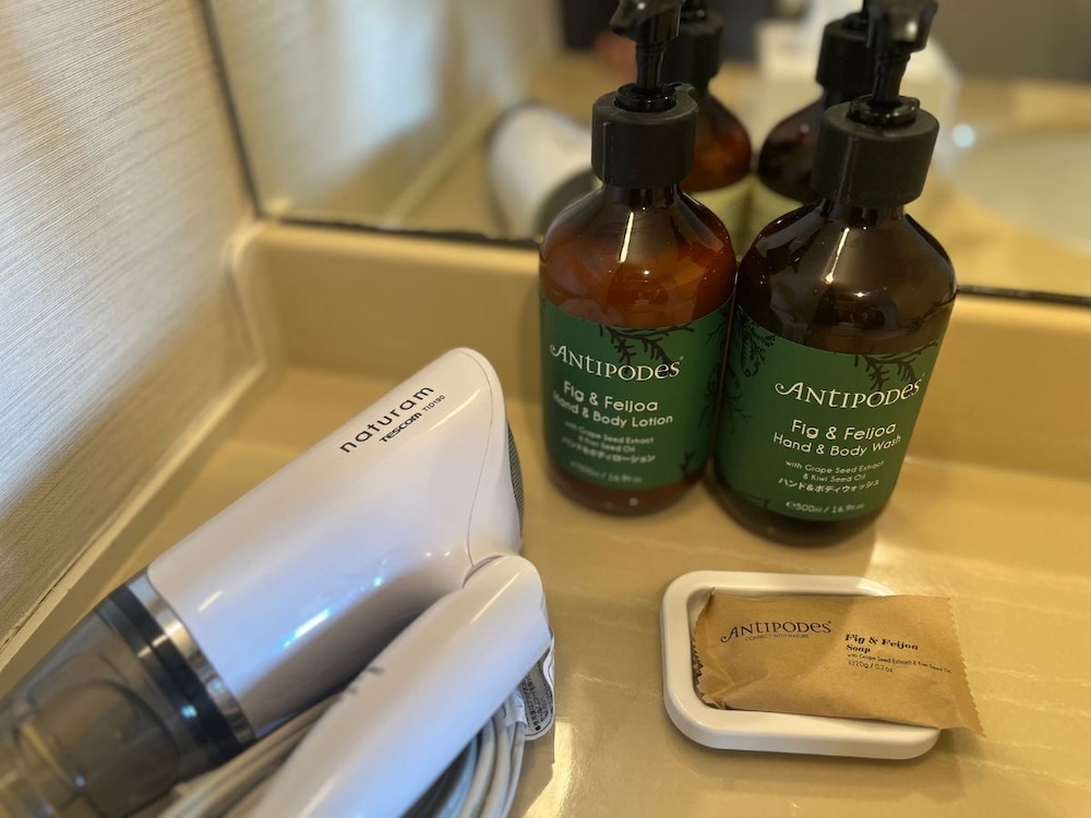 スタンダード ルーム シングルベッド 2 台 オーシャンビュー バスルーム2 | ANAクラウンプラザホテル釧路 by IHG