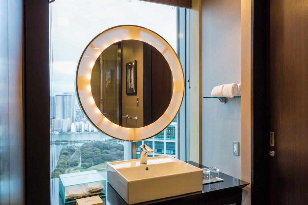 ジュニアスイートツイン 客室5 | ザ ロイヤルパークホテル アイコニック 東京汐留